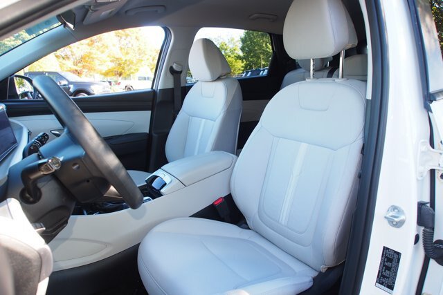 Used 2025 Hyundai Tucson SEL AWD/4WD image 18
