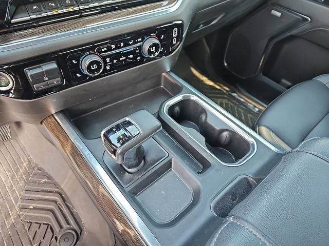 Used 2024 Chevrolet Silverado 1500 LT Trail Boss w/ LT Trail Boss Premium Package AWD/4WD image 22