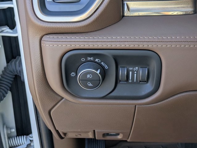 Used 2022 RAM 3500 Limited image 17