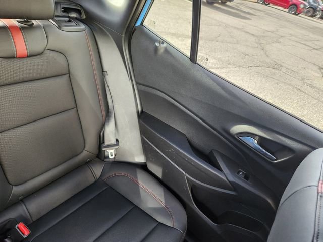 Used 2024 Chevrolet Trax RS w/ Sunroof Package image 18