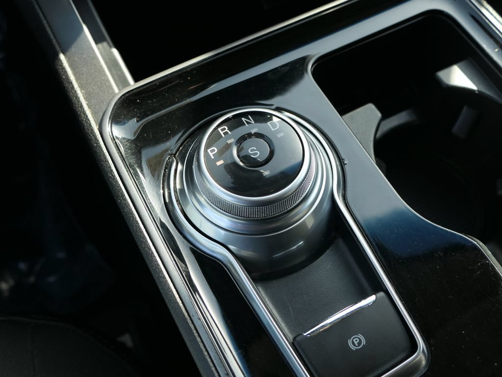Certified 2020 Ford Edge SE FWD image 25