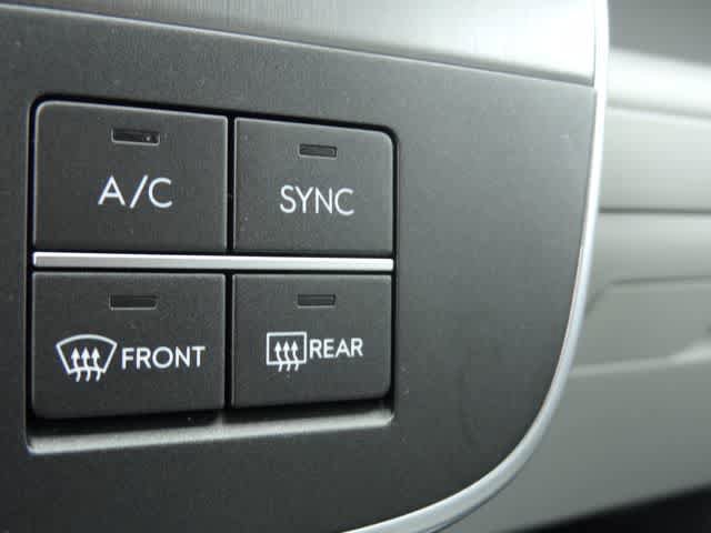 Used 2024 Hyundai Kona SEL AWD/4WD image 14