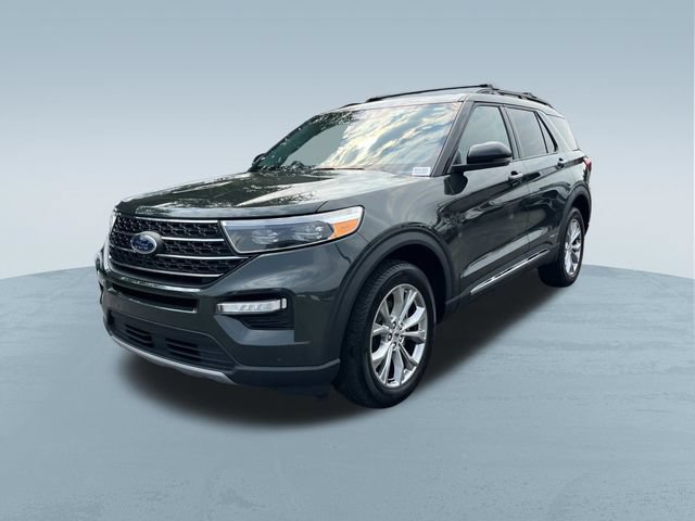 Certified 2024 Ford Explorer XLT w/ Equipment Group 202A AWD/4WD image 9