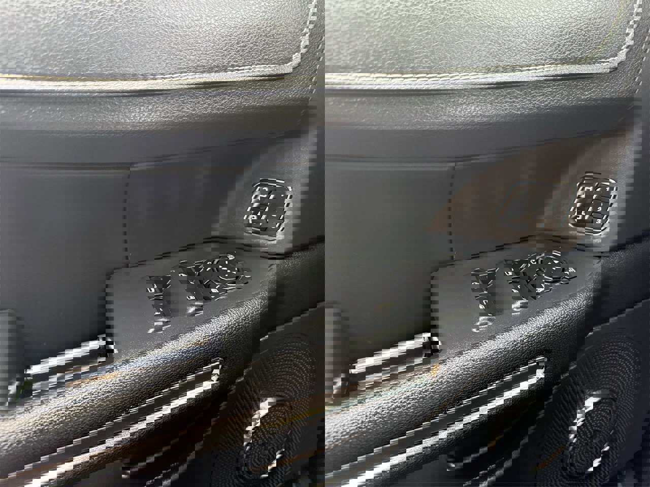 Certified 2022 Ford Expedition XLT image 24