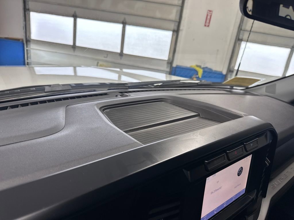 Certified 2024 Ford F250 XLT w/ Snow Plow Prep Package image 18