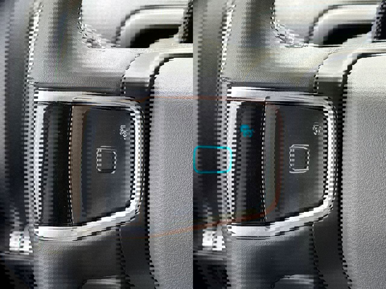 Certified 2025 Ford Expedition Max Active image 28