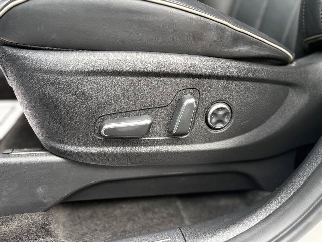 Used 2024 Hyundai Palisade SEL AWD/4WD image 13