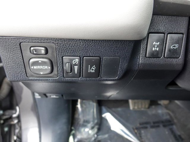 Used 2018 Toyota RAV4 XLE image 25