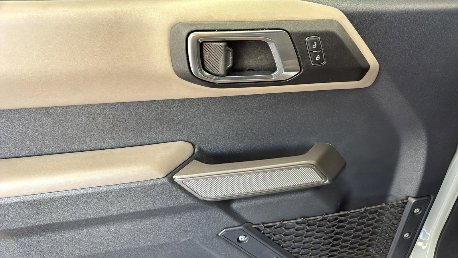 Certified 2023 Ford Bronco Wildtrak image 12