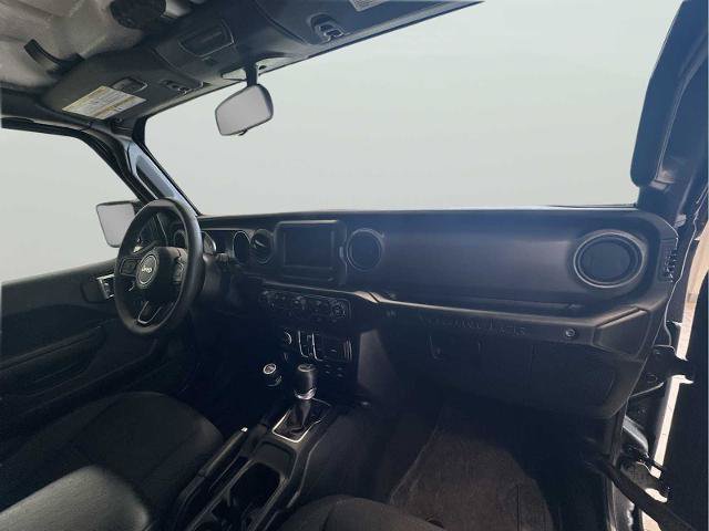 Used 2023 Jeep Wrangler Unlimited w/ Cold Weather Group AWD/4WD image 23