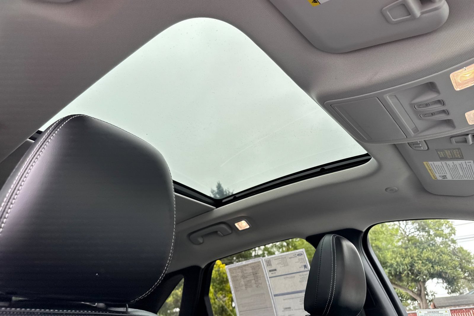 Certified 2023 Ford Escape Platinum FWD image 9