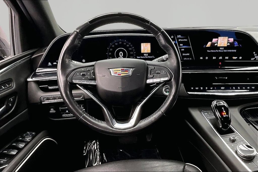 Used 2024 Cadillac Escalade Sport AWD/4WD image 5