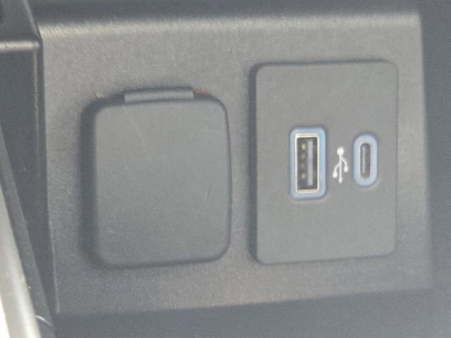 Certified 2023 Ford Explorer ST w/ Technology Package image 39