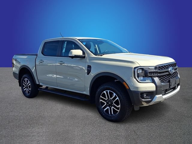 Certified 2025 Ford Ranger Lariat w/ FX4 Off-Road Package AWD/4WD image 3