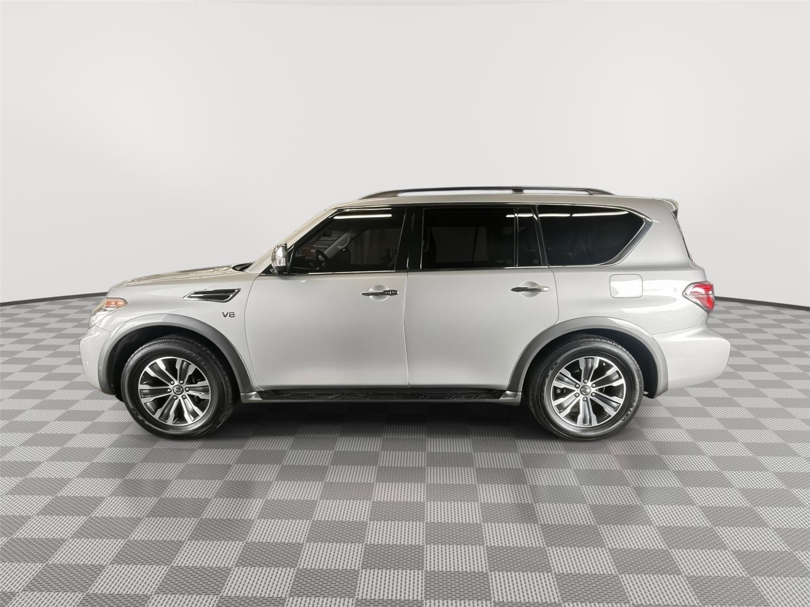 Used 2017 Nissan Armada SL w/ Technology Package image 6