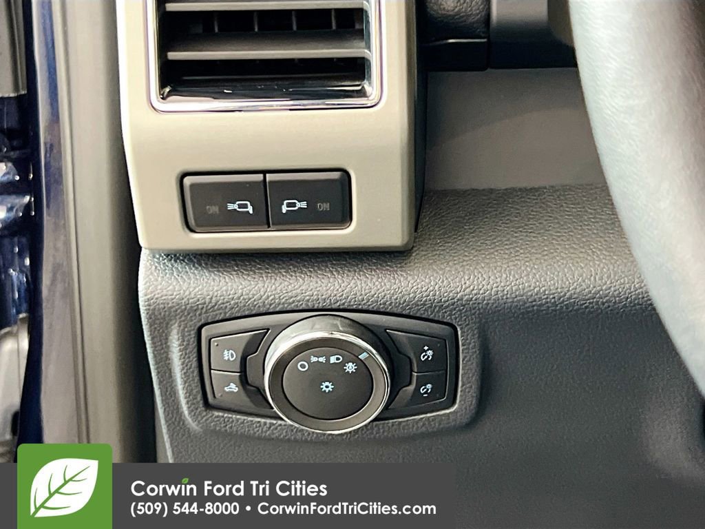 Certified 2022 Ford F250 Lariat w/ Lariat Value Package image 19