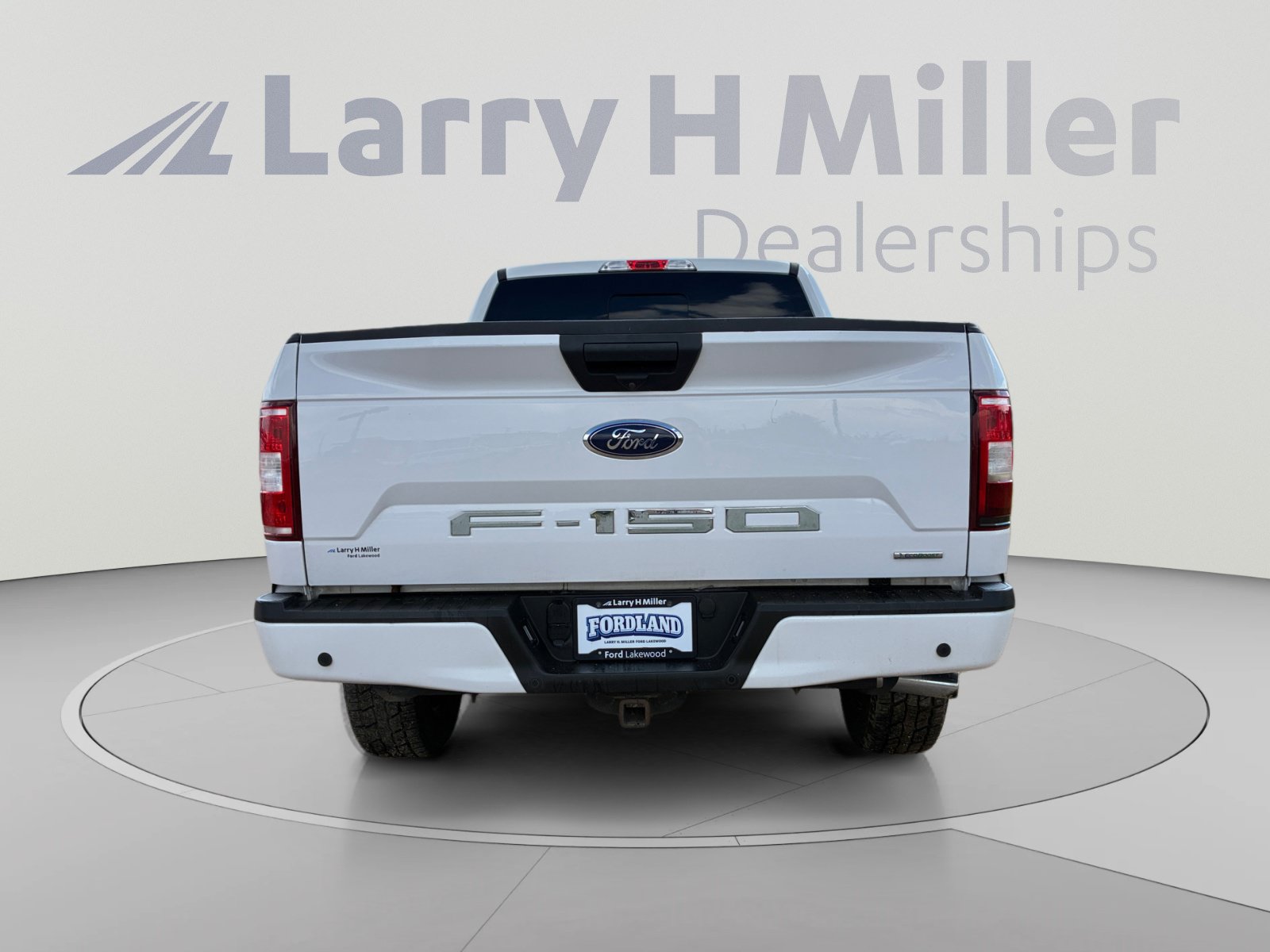 Certified 2020 Ford F150 XLT w/ Equipment Group 302A Luxury AWD/4WD image 4