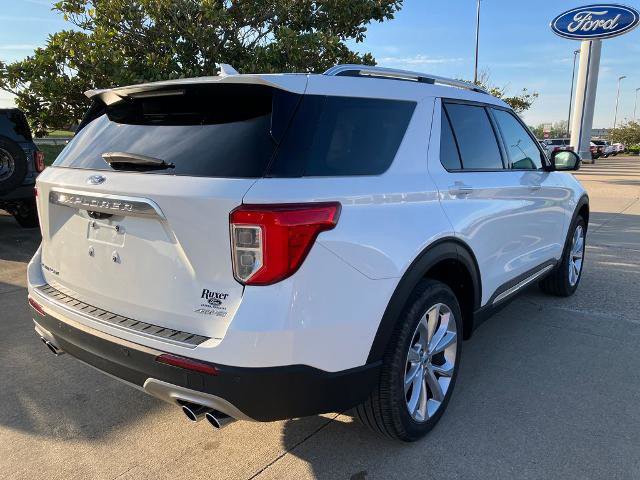 Certified 2023 Ford Explorer Platinum w/ Premium Technology Package AWD/4WD image 5