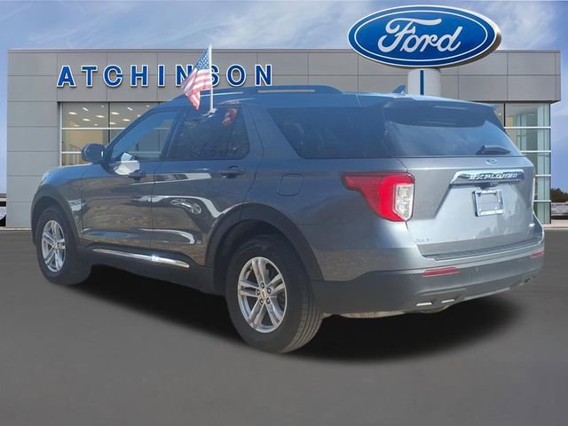 Certified 2023 Ford Explorer XLT image 2