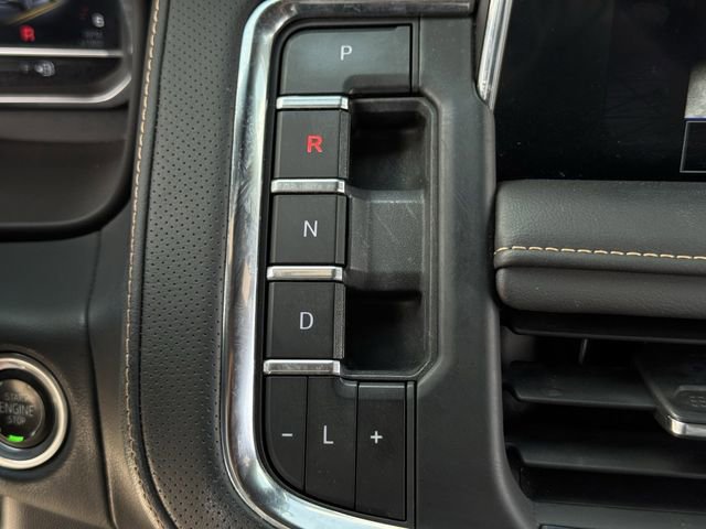 Used 2023 GMC Yukon XL AT4 w/ AT4 Premium Package AWD/4WD image 21