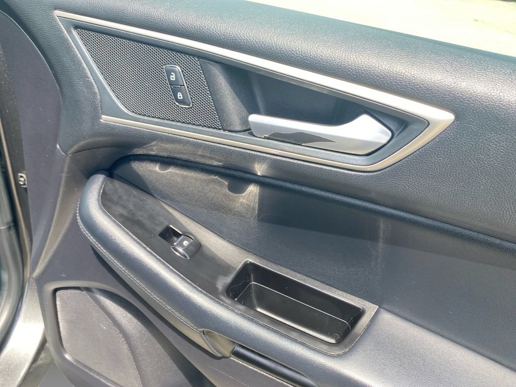 Certified 2019 Ford Edge SEL w/ Equipment Group 201A AWD/4WD image 13