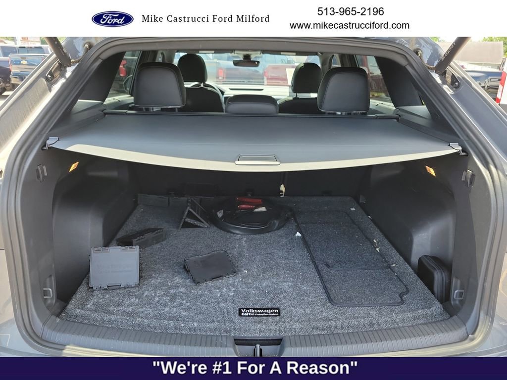 Used 2023 Volkswagen Atlas Cross Sport SEL Premium R-Line AWD/4WD image 29