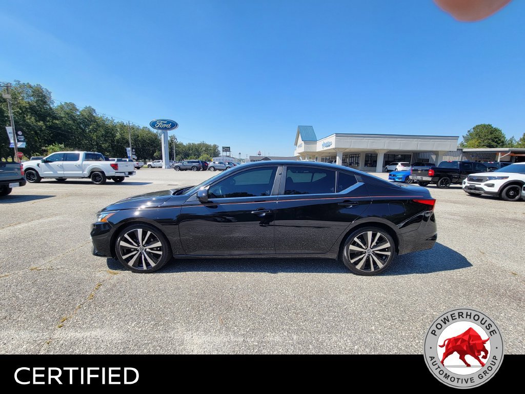 Used 2021 Nissan Altima 2.5 SR FWD image 3