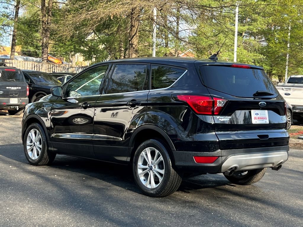 Certified 2019 Ford Escape SE FWD image 5