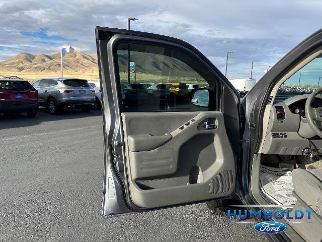 Used 2017 Nissan Frontier SV image 10