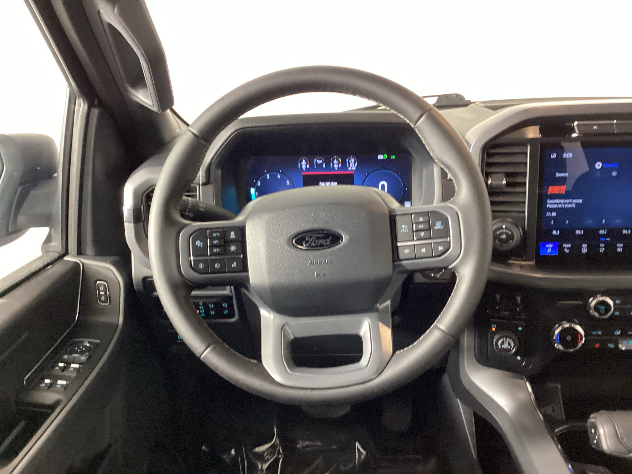 Certified 2025 Ford F150 XLT w/ Equipment Group 302A MID AWD/4WD image 21