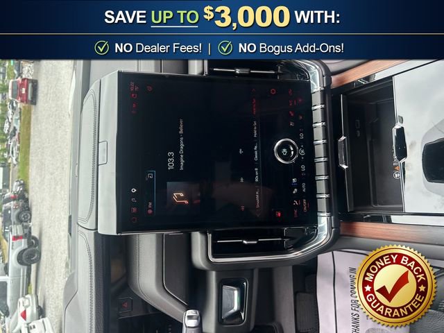 Used 2025 GMC Yukon Denali RWD image 26