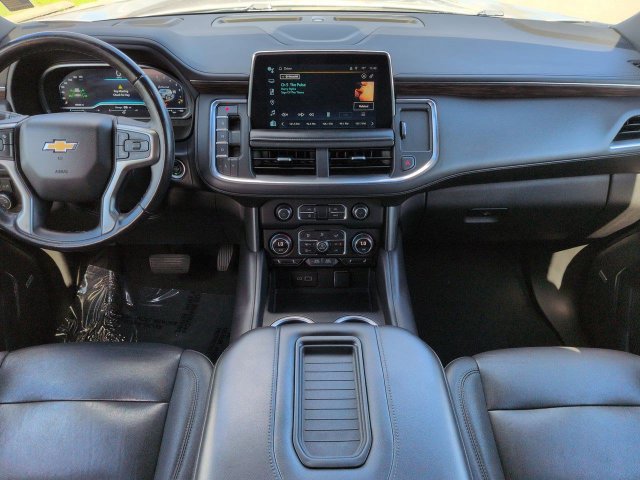 Used 2023 Chevrolet Suburban LT AWD/4WD image 17