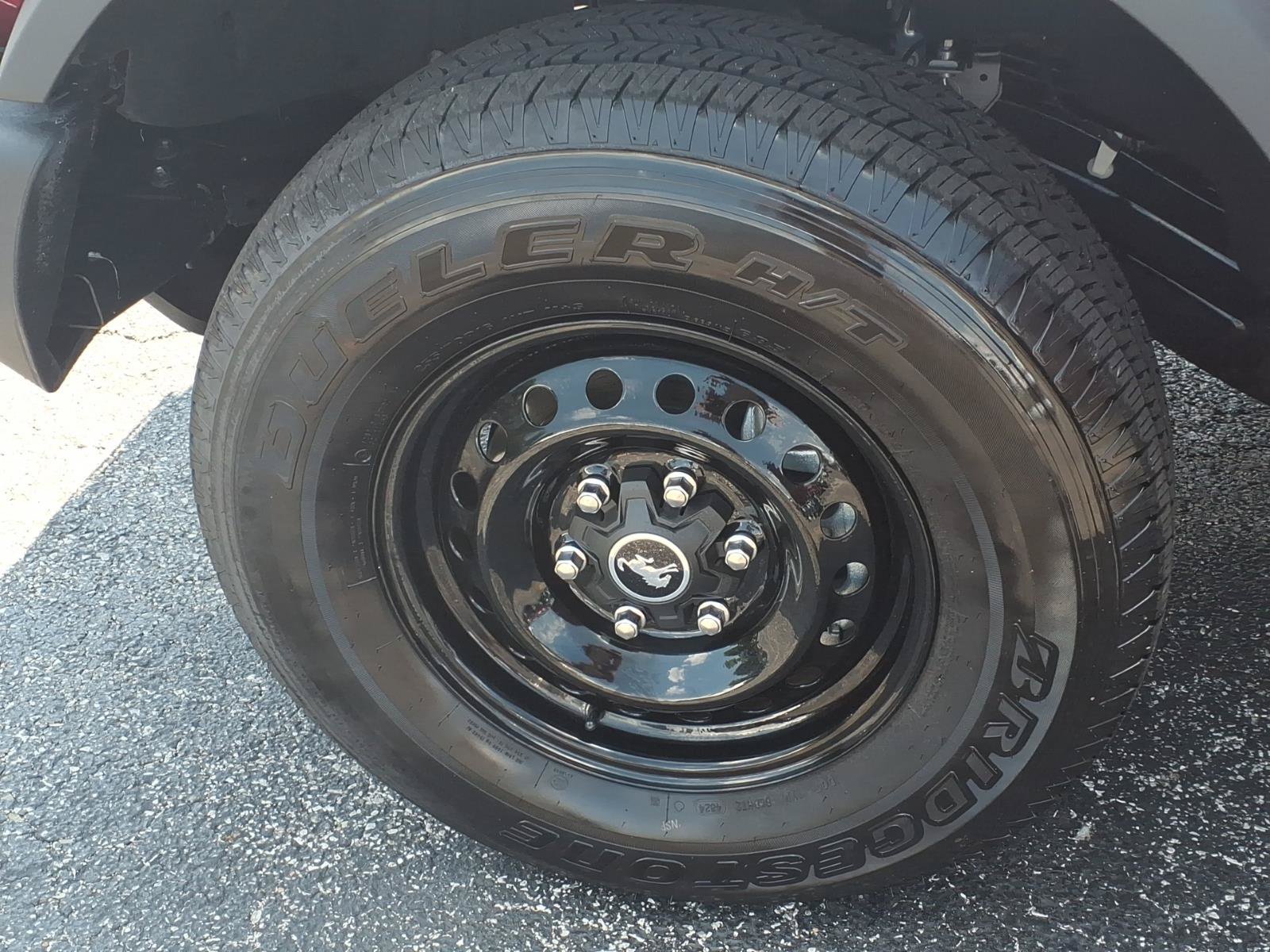 Certified 2025 Ford Bronco 2-Door AWD/4WD image 19
