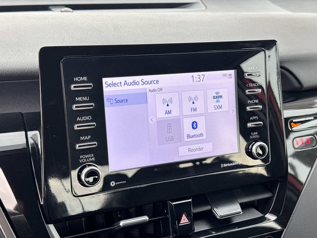 Used 2023 Toyota Camry SE image 13