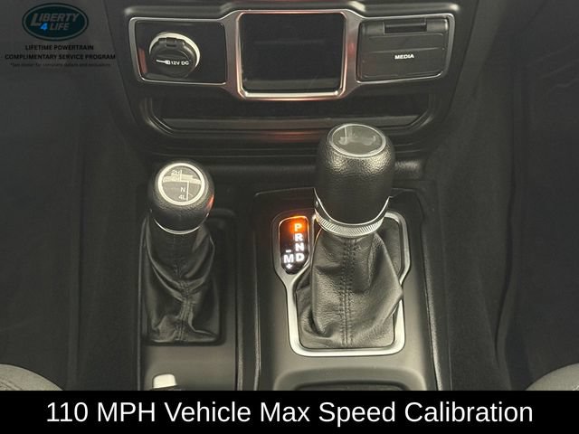 Used 2022 Jeep Wrangler Unlimited Sport AWD/4WD image 25