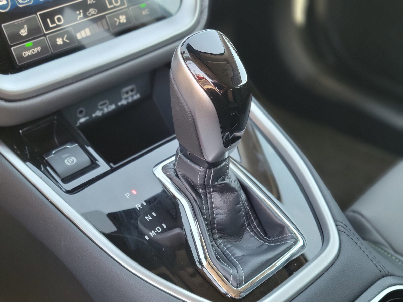 Used 2025 Subaru Outback Onyx Edition image 26