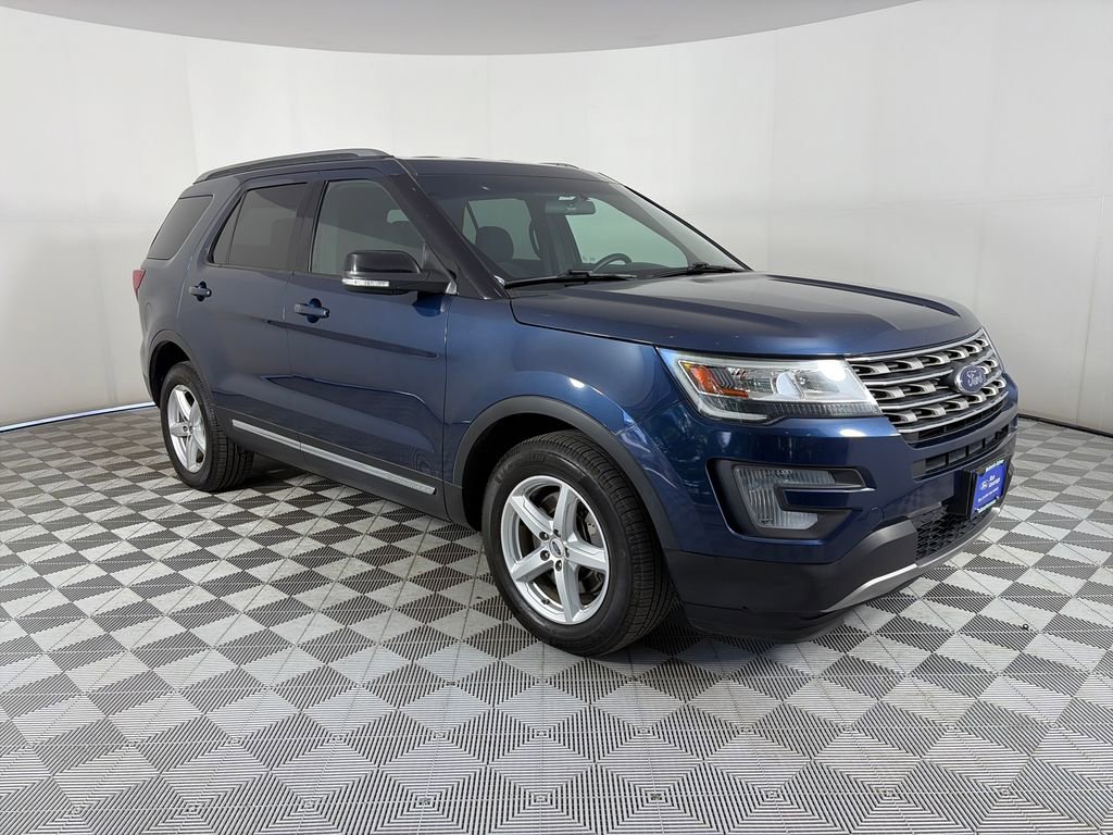 Certified 2017 Ford Explorer XLT