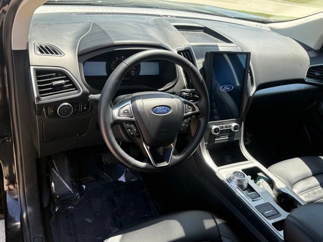 Certified 2024 Ford Edge SEL w/ Convenience Package AWD/4WD image 8