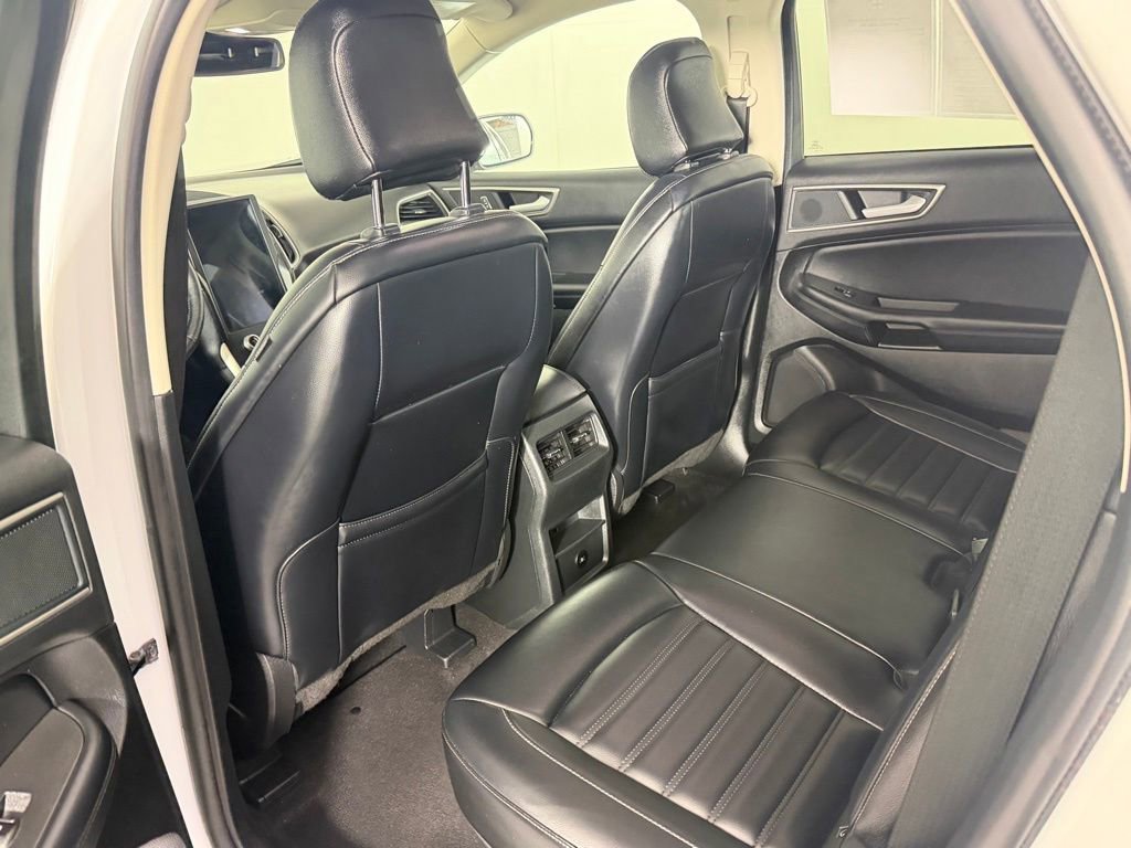 Certified 2024 Ford Edge SEL AWD/4WD image 13