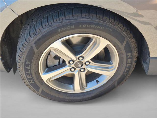 Certified 2023 Ford Edge SEL w/ Convenience Package AWD/4WD image 10