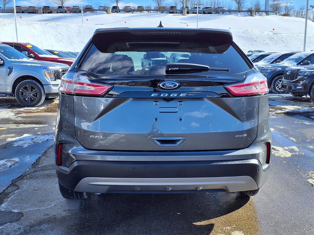 Certified 2023 Ford Edge SEL w/ Convenience Package image 3