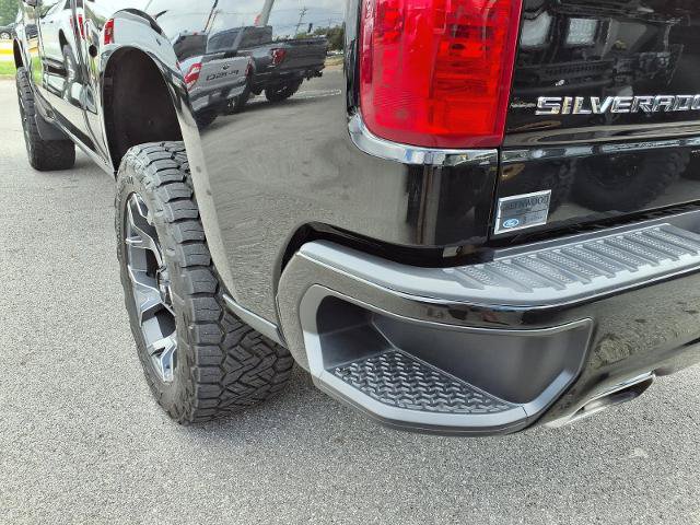 Used 2025 Chevrolet Silverado 1500 Custom Trail Boss AWD/4WD image 25