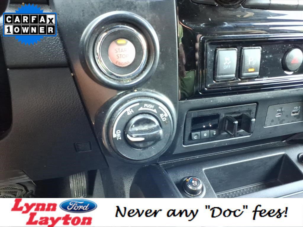 Used 2021 Nissan Titan PRO-4X w/ Pro-4x Convenience Package image 25