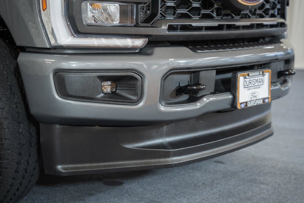 Certified 2025 Ford F250 XL w/ STX Appearance Package AWD/4WD image 14