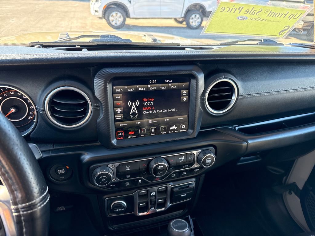 Used 2020 Jeep Gladiator Overland image 18