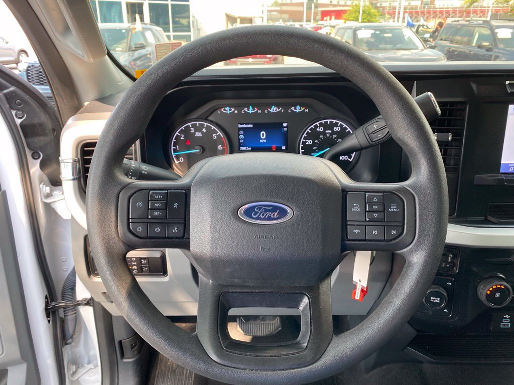 Certified 2024 Ford F250 XLT AWD/4WD image 17