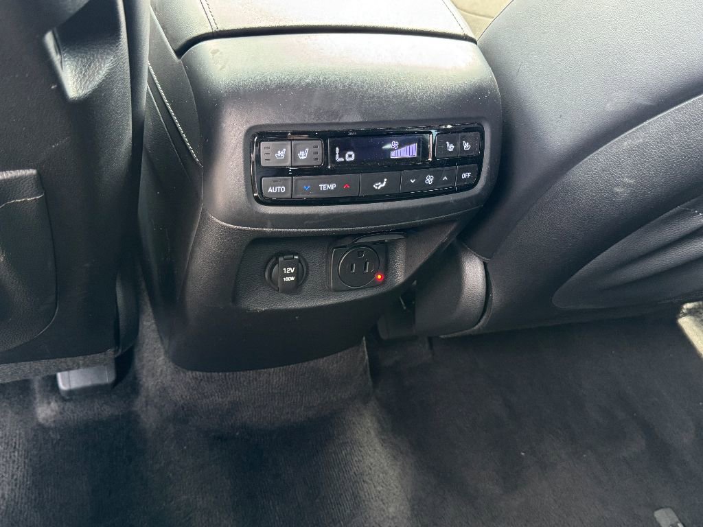 Used 2024 Hyundai Palisade Calligraphy image 11