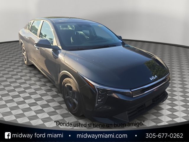 Used 2026 Kia K4 FWD image 1