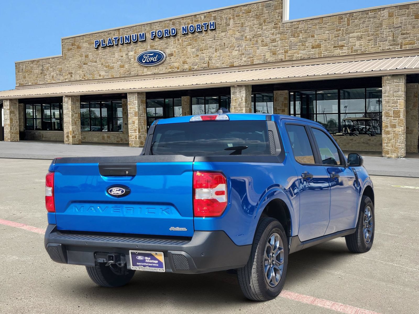 Certified 2025 Ford Maverick XLT w/ XLT Luxury Package FWD image 5
