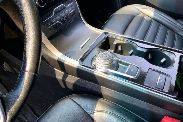 Certified 2020 Ford Edge SEL FWD image 16